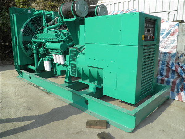 榕城出租发电机 发电机组厂家：柴油发电机组的控制屏的作用是什么？