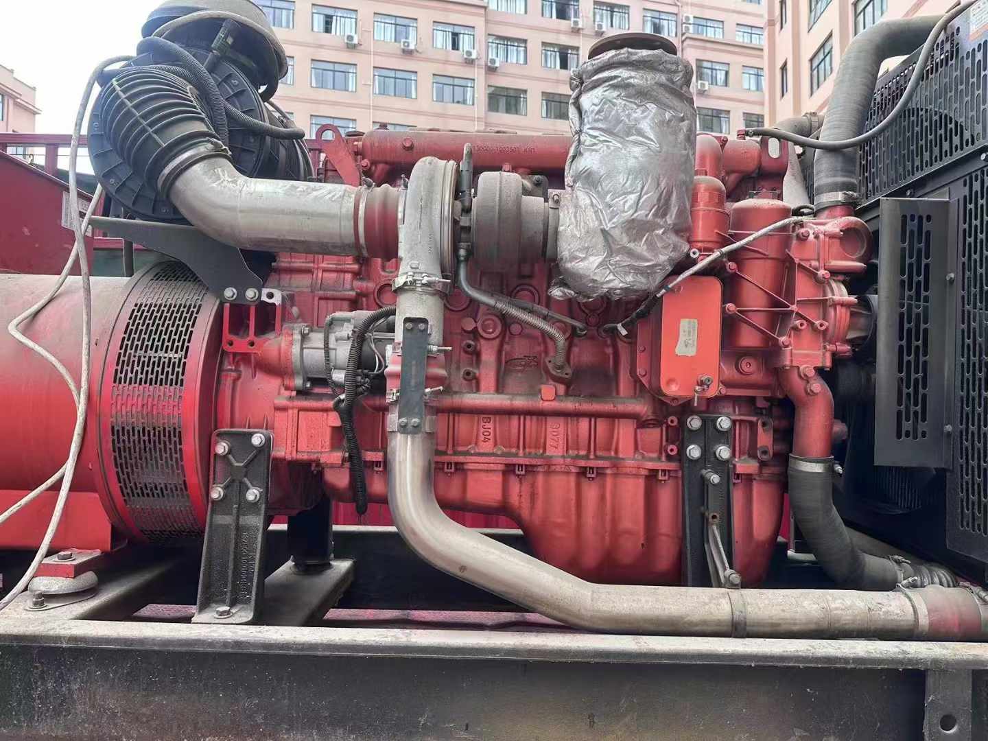 榕城如何选择适合 600kW 柴油发电机组的过载保护器？