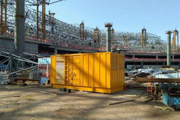 榕城发电机出租如何判断空气滤清器是否需要更换？